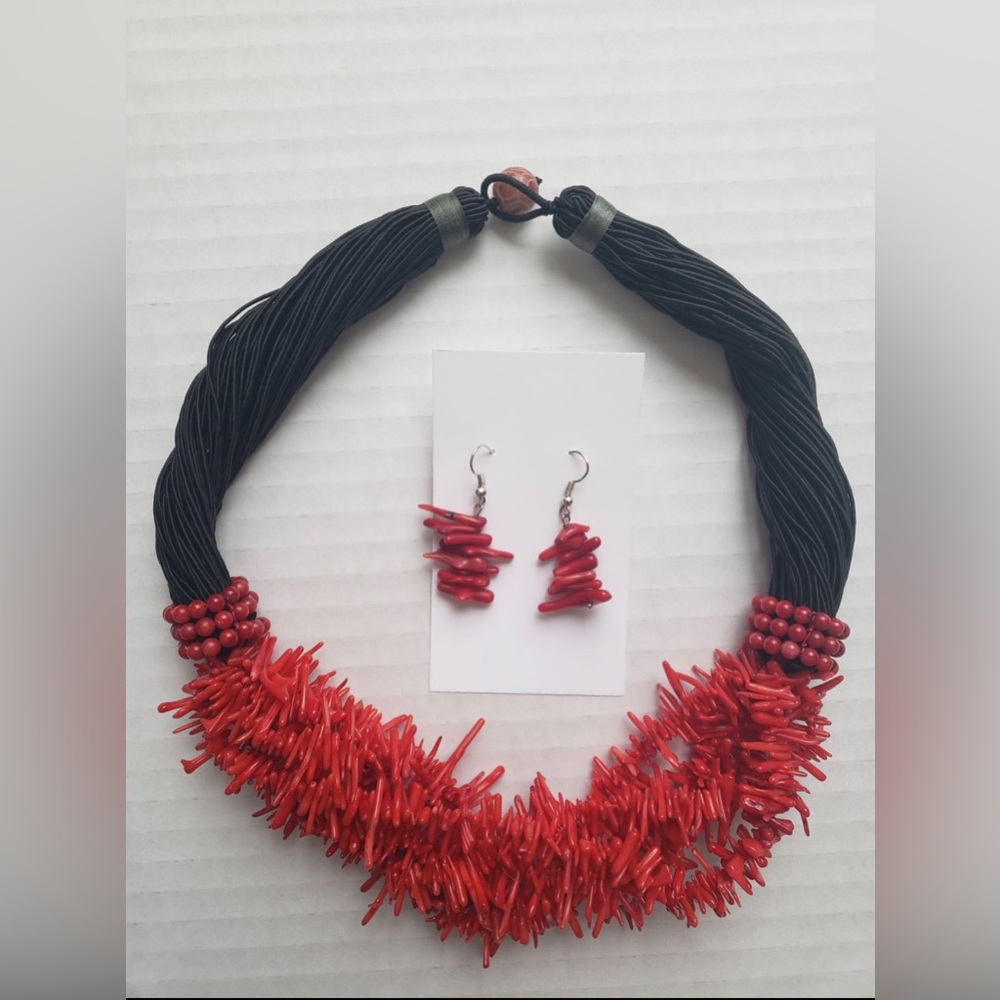 Beach Coral Necklace & Earring Set